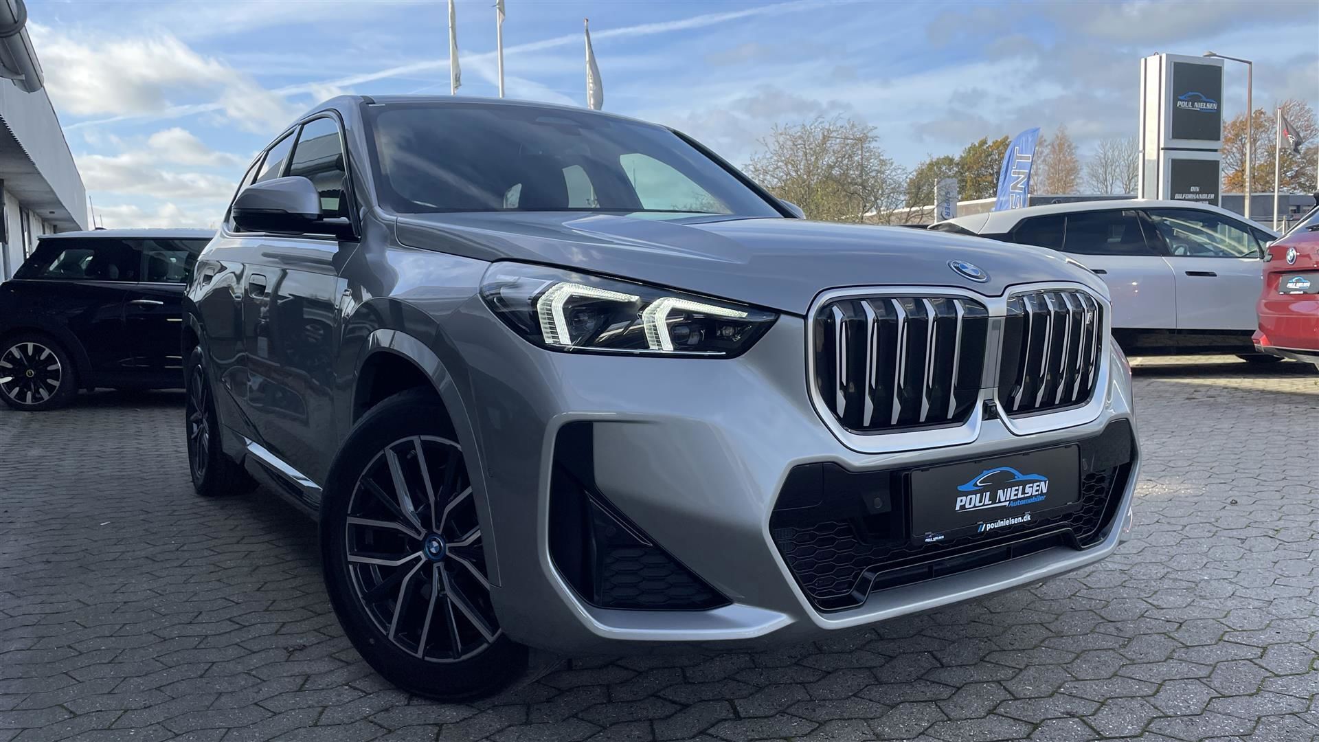 BMW iX1 xDrive30 EL M-Sport 4x4 313HK 5d Aut.
