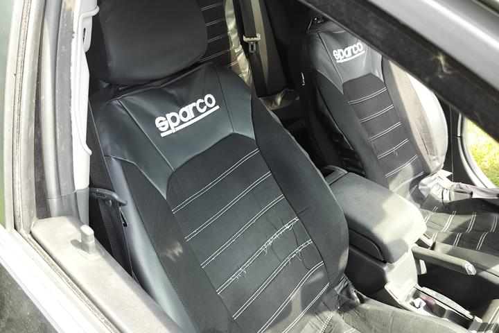 Sort Opel Vectra fra 2006