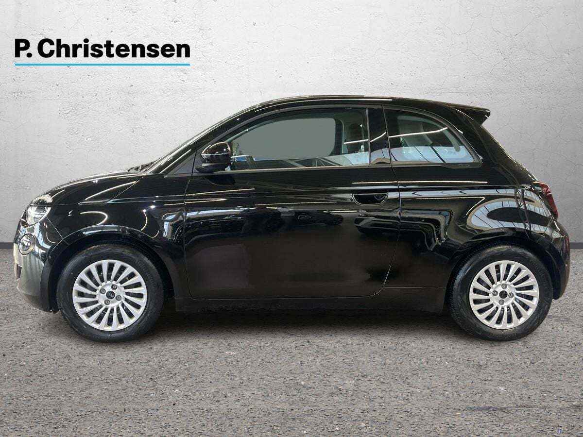 Sort Fiat 500e fra 2023