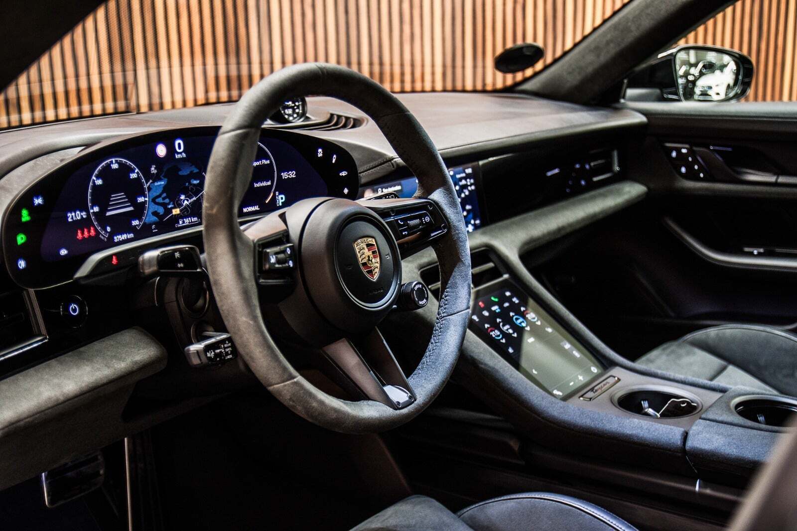 Porsche Taycan GTS