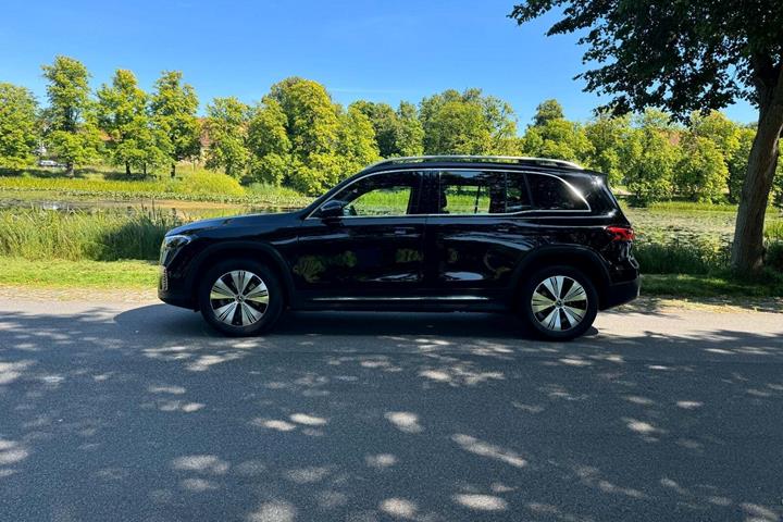 undefined Mercedes EQB250 fra 2024