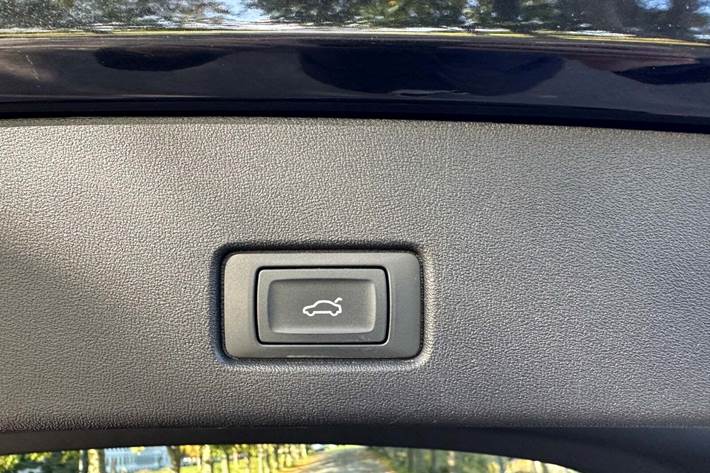 Sort Audi Q4 e-tron fra 2022