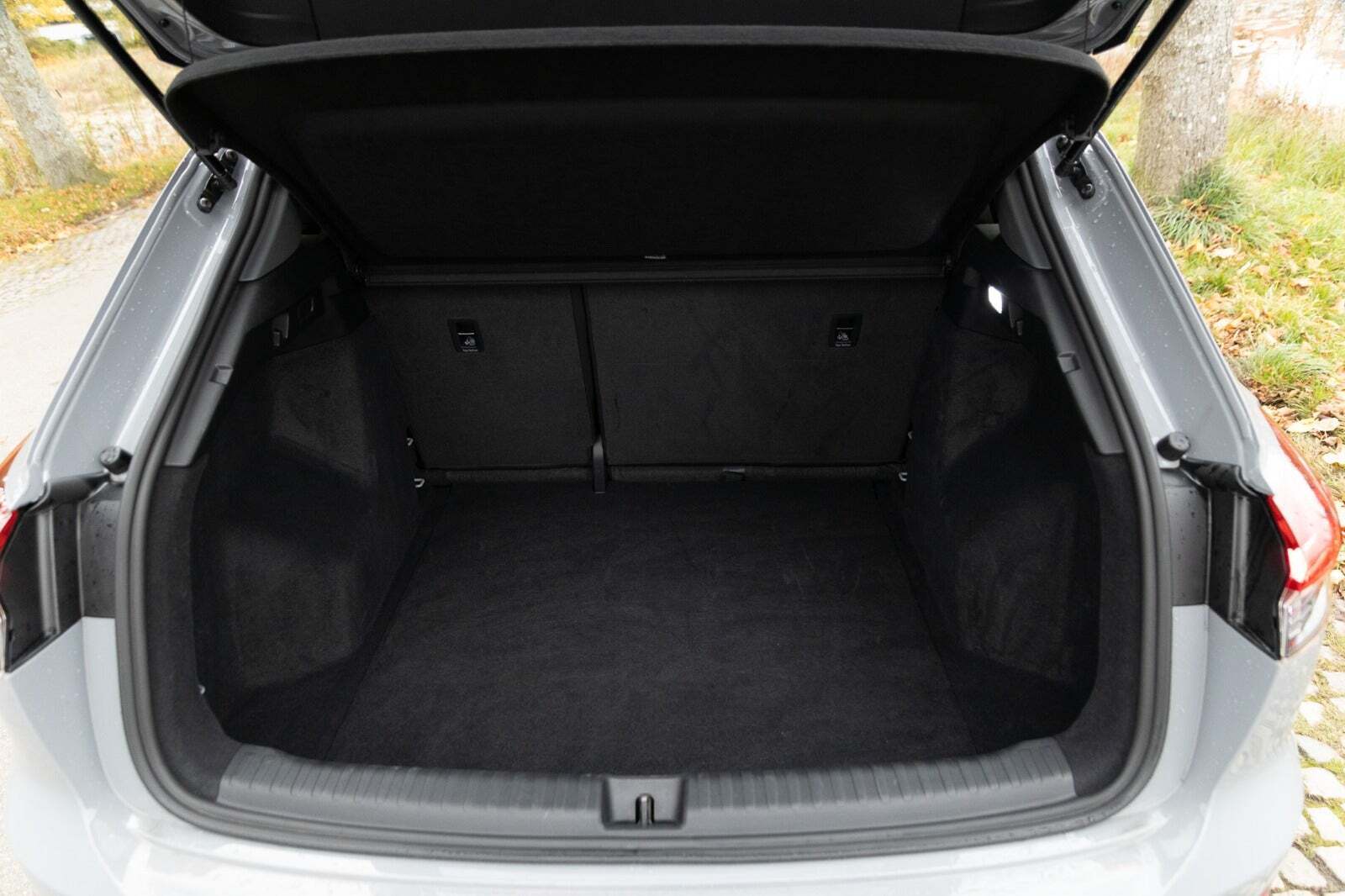 Grå Audi Q4 e-tron fra 2022