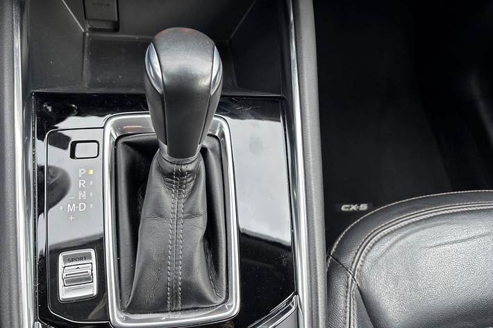 Hvid Mazda CX-5 fra 2020