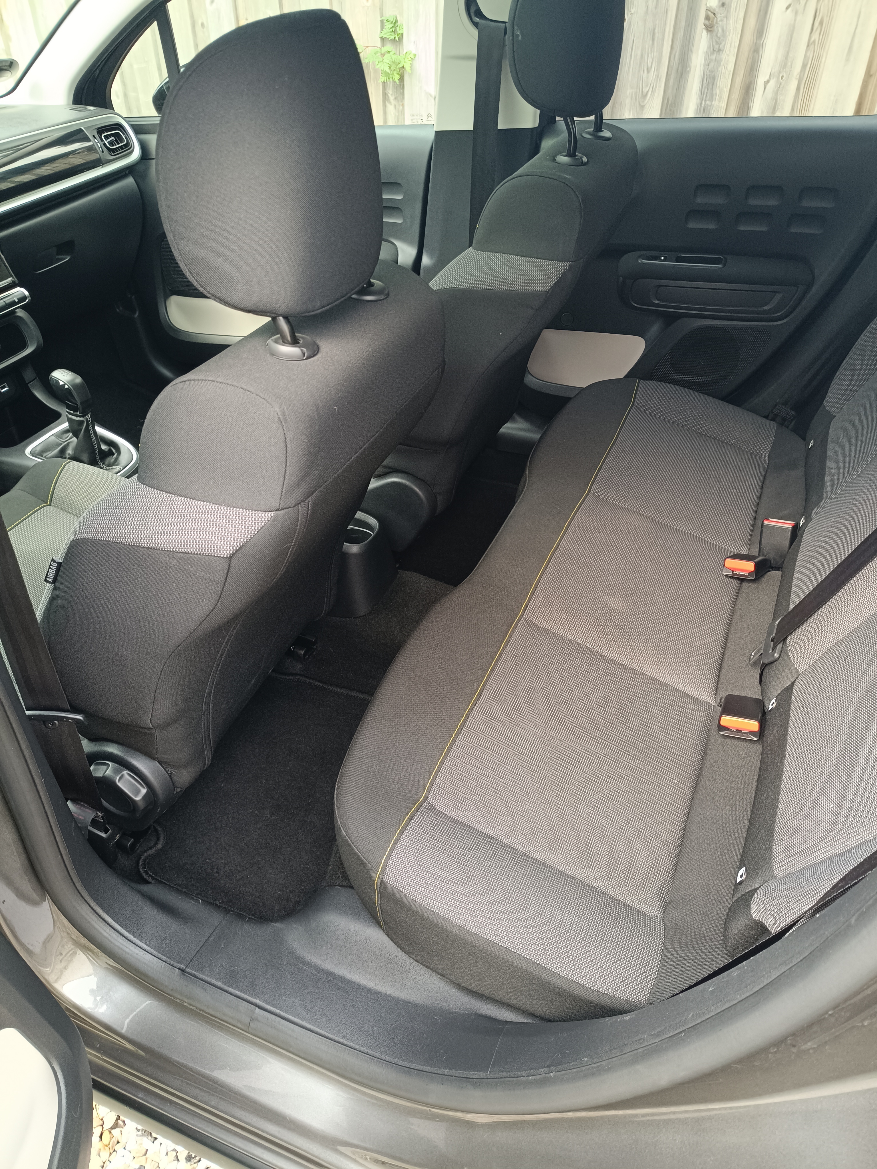 Brun Citroën C3 fra 2019