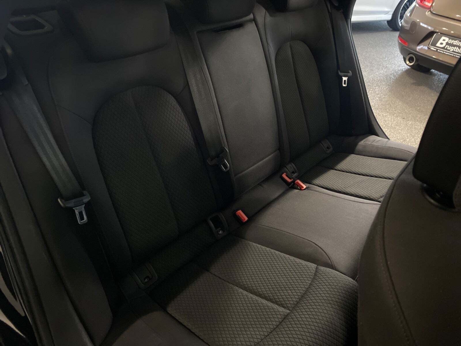 Sort Audi A6 fra 2017