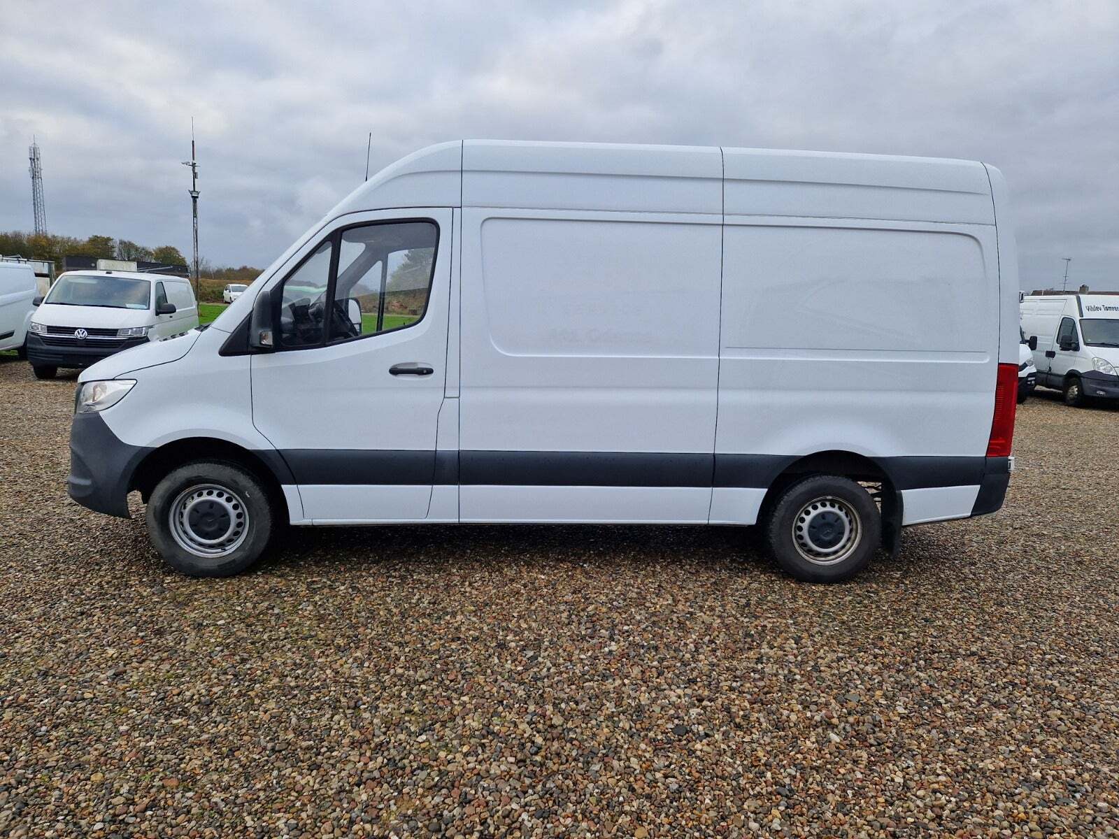 Mercedes Sprinter 316 2,2 CDi A2 Kassevogn RWD