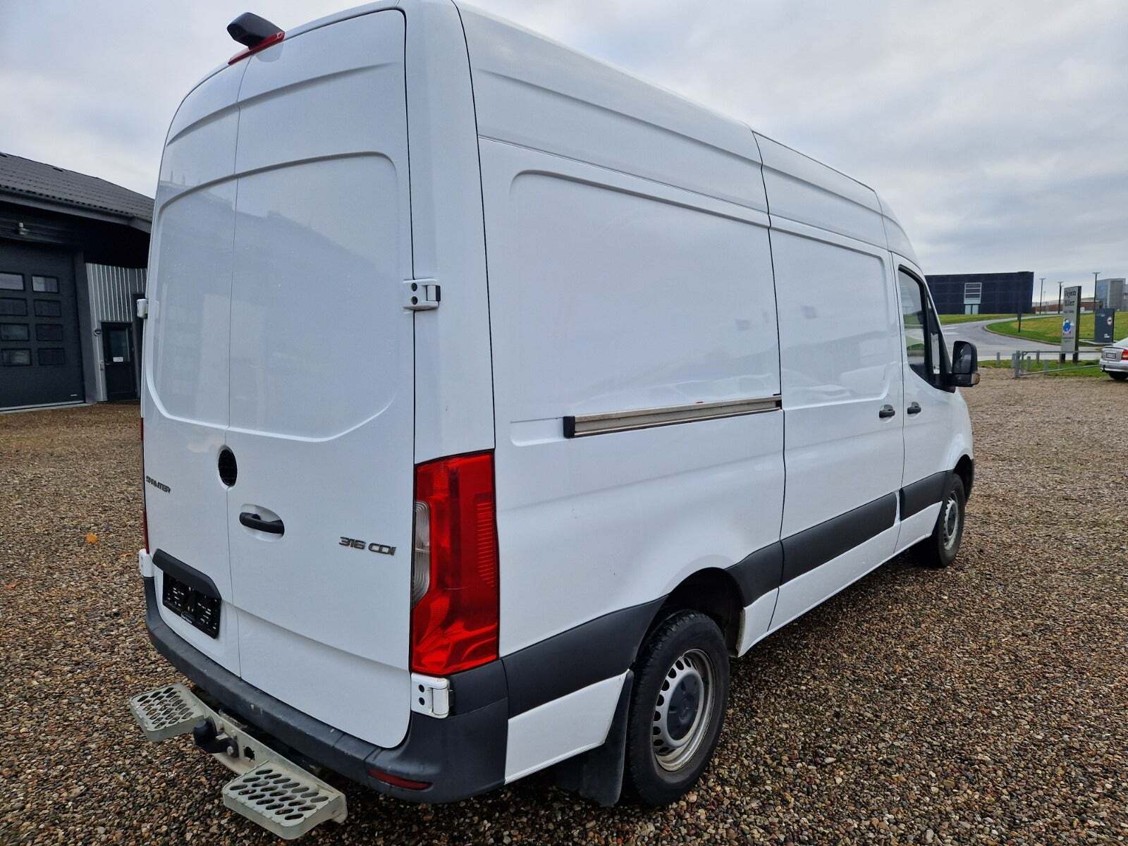 Mercedes Sprinter 316 2,2 CDi A2 Kassevogn RWD