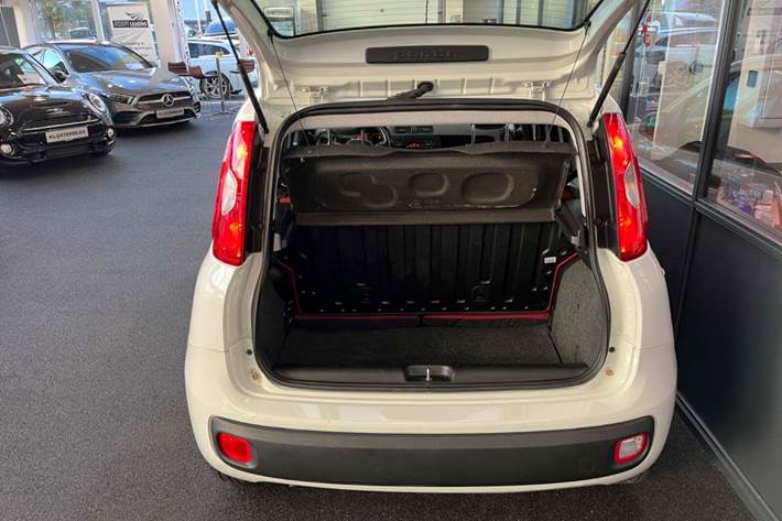 Hvid Fiat Panda fra 2016