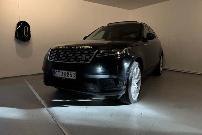 Sort Land Rover Range Rover Velar fra 2018 set udefra