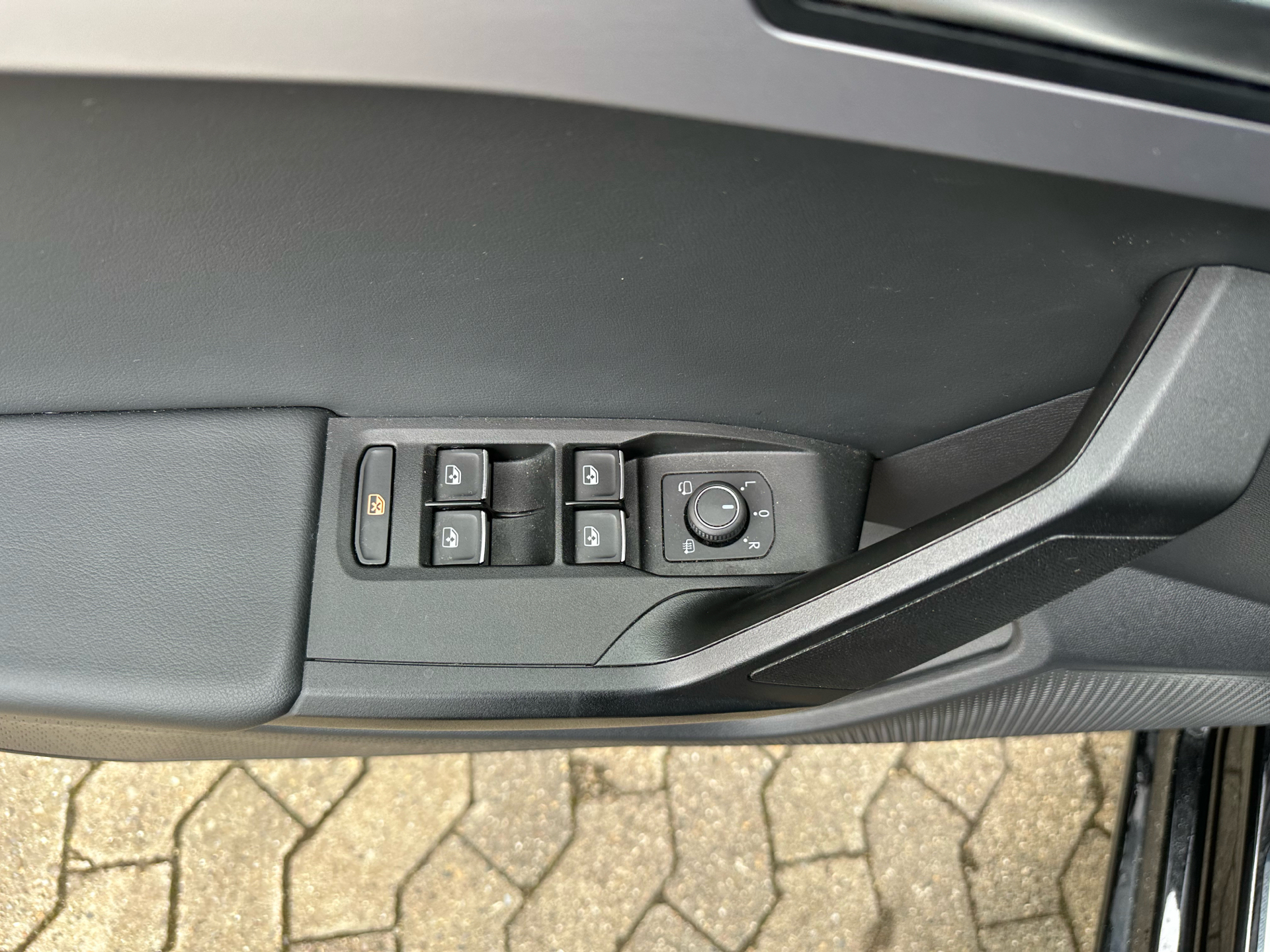 Sort Seat Leon fra 2021