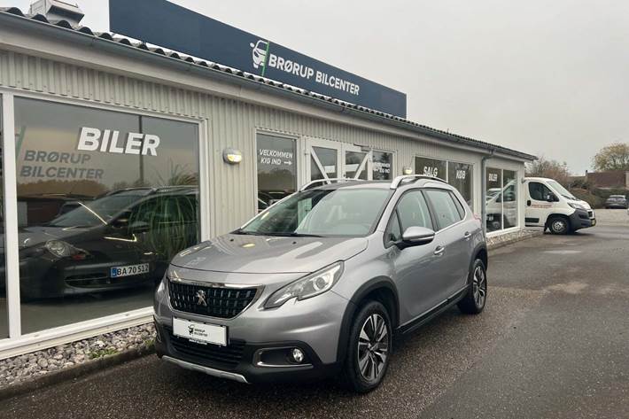 undefined Peugeot 2008 fra 2016 set udefra