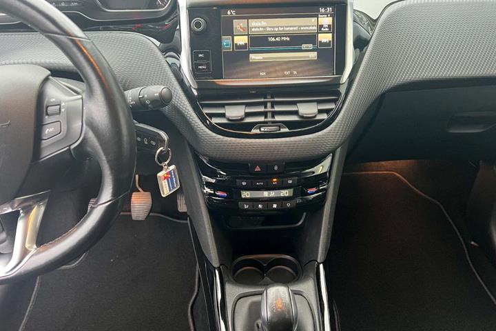 undefined Peugeot 2008 fra 2016