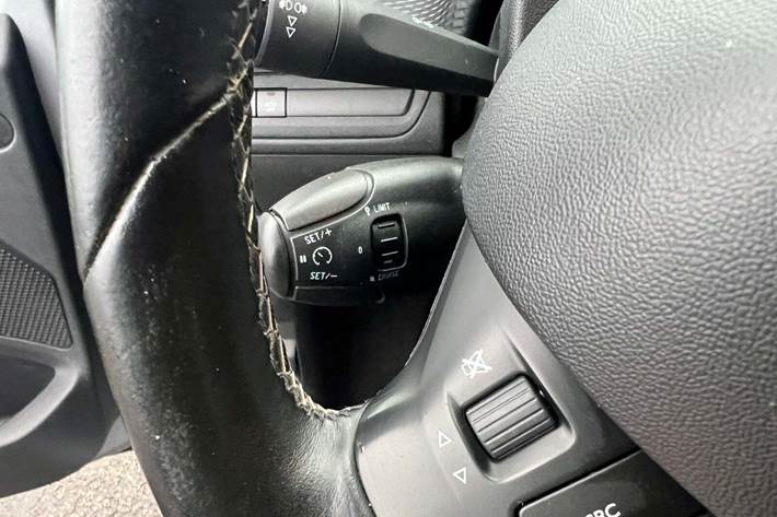 undefined Peugeot 2008 fra 2016