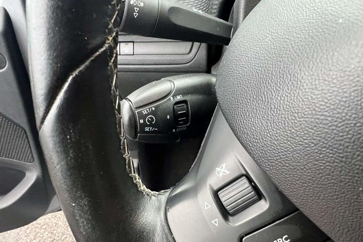 undefined Peugeot 2008 fra 2016