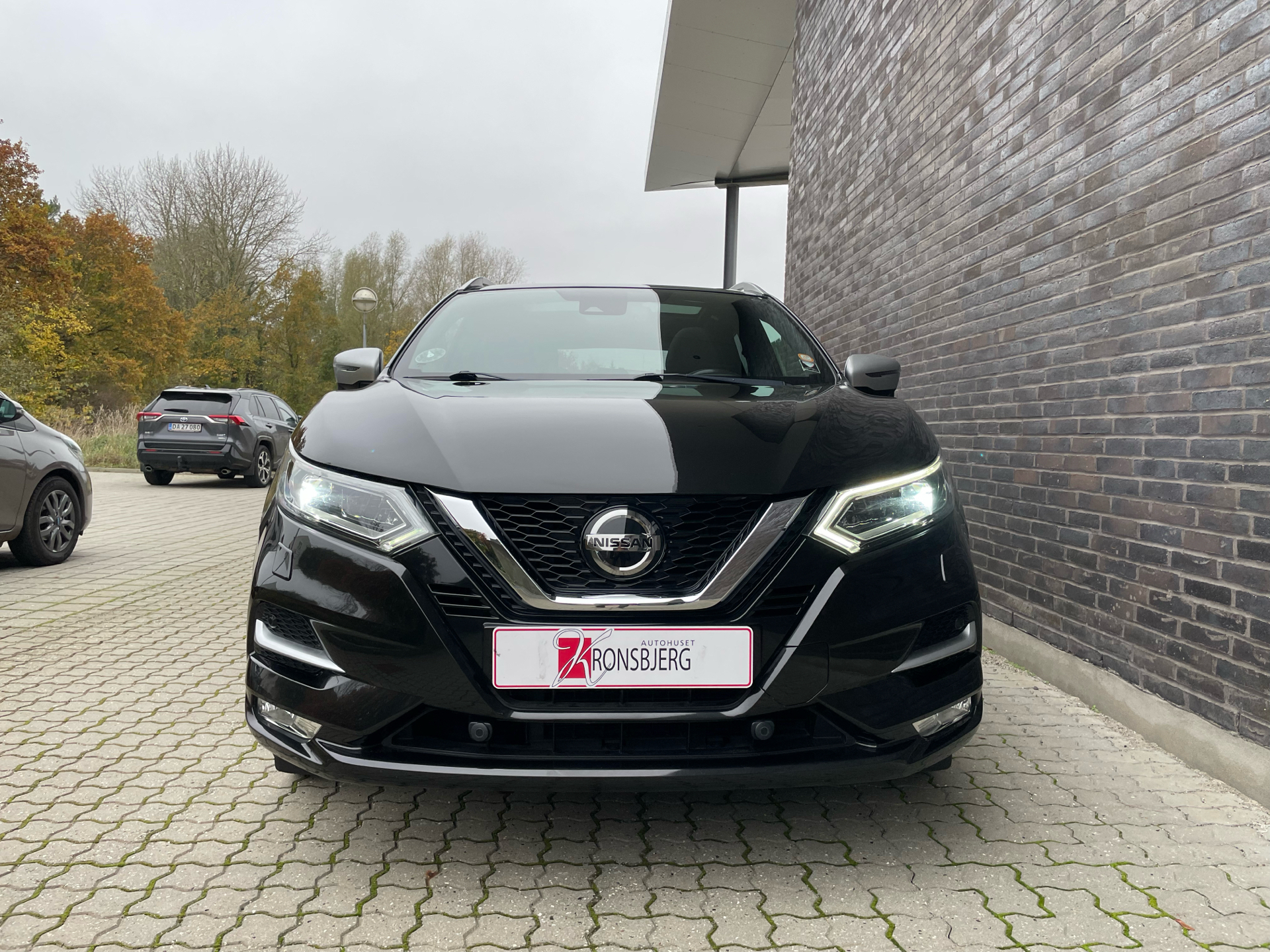 Sort Nissan Qashqai fra 2019