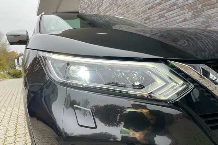 Sort Nissan Qashqai fra 2019