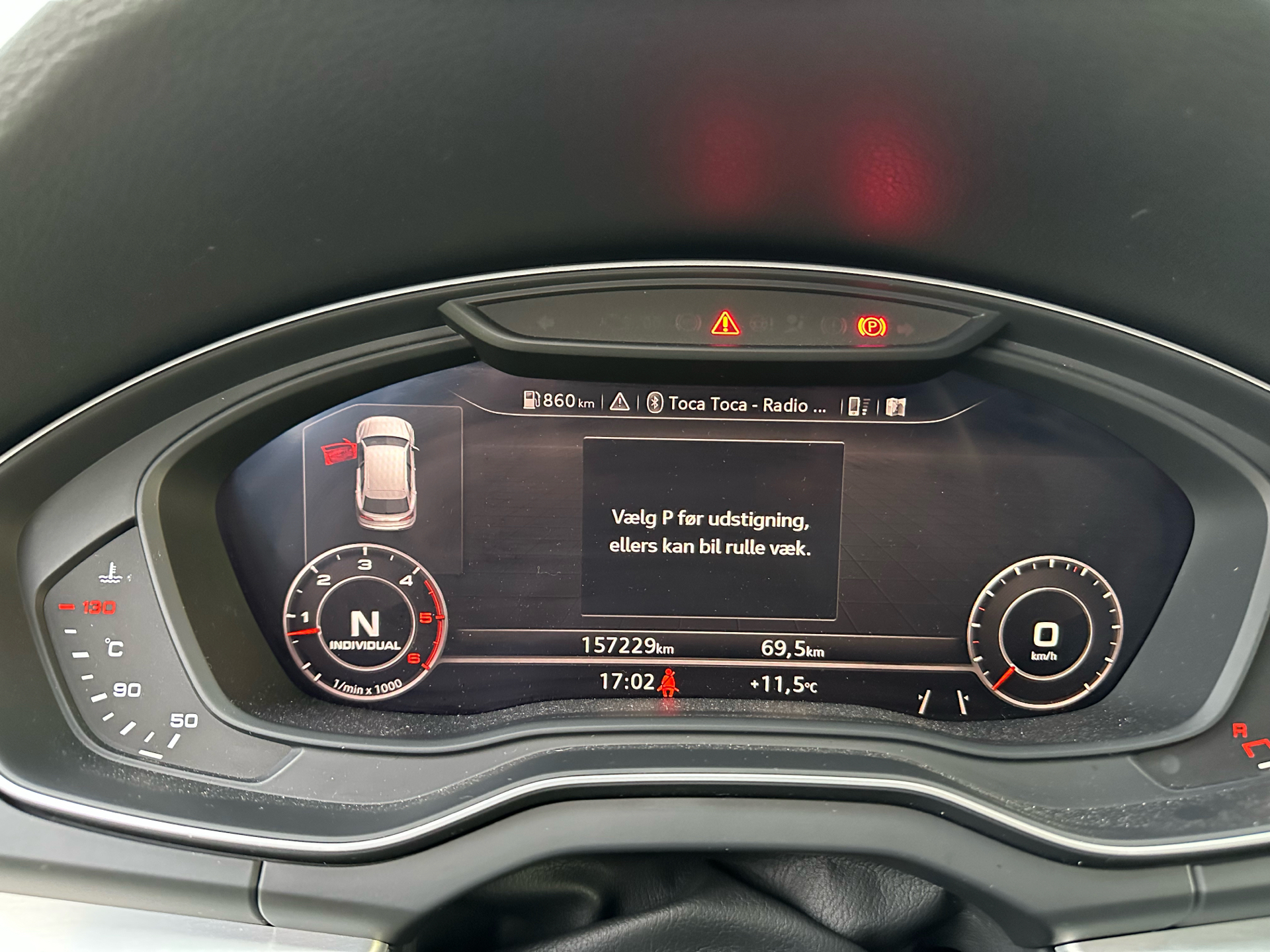 Grå Audi Q5 fra 2018