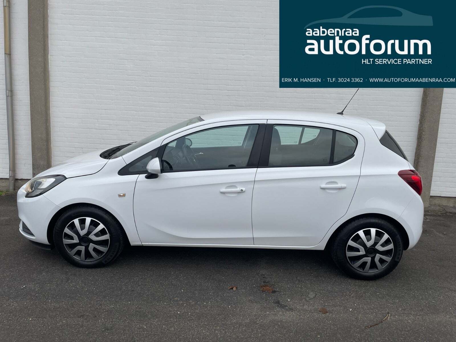 Hvid Opel Corsa fra 2016