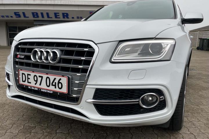 Hvid Audi SQ5 fra 2015