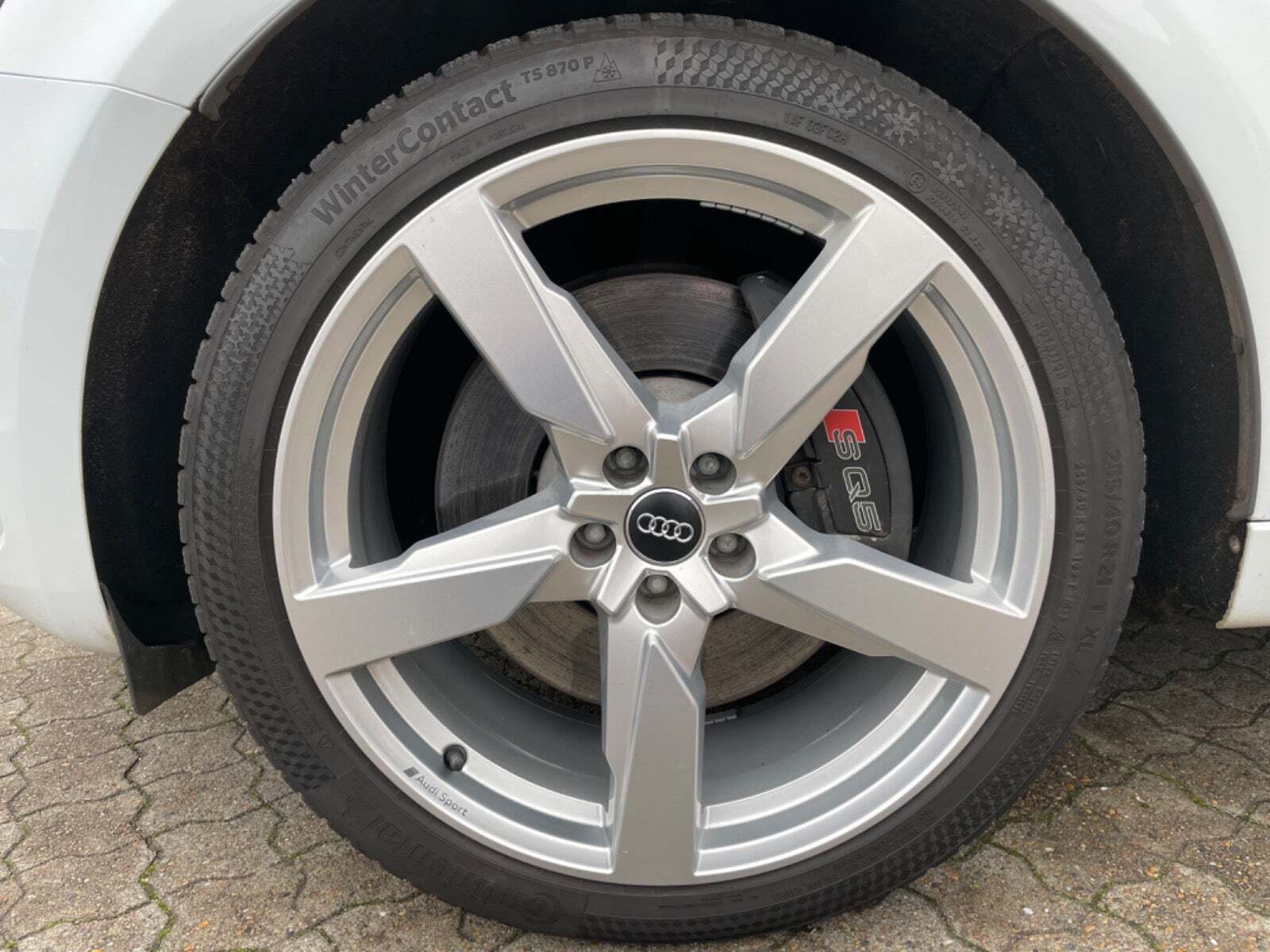 Hvid Audi SQ5 fra 2015