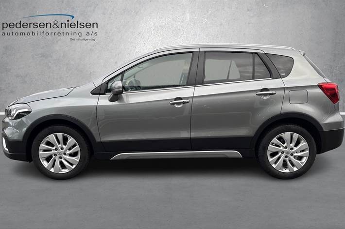 Grå Suzuki S-Cross fra 2020