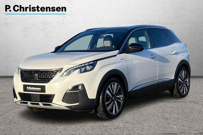 Hvid Peugeot 3008 fra 2020 set udefra
