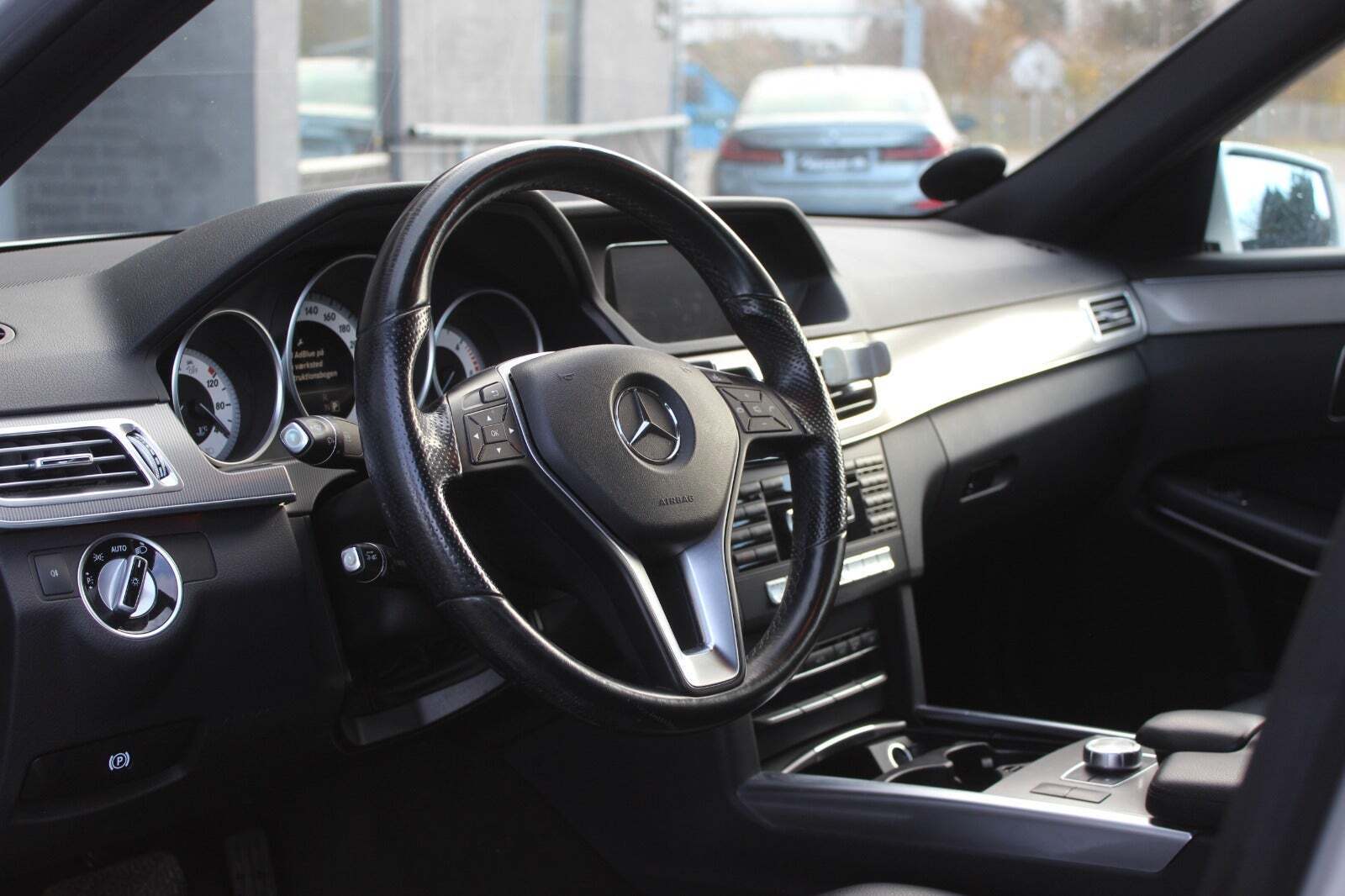 undefined Mercedes E350 fra 2013