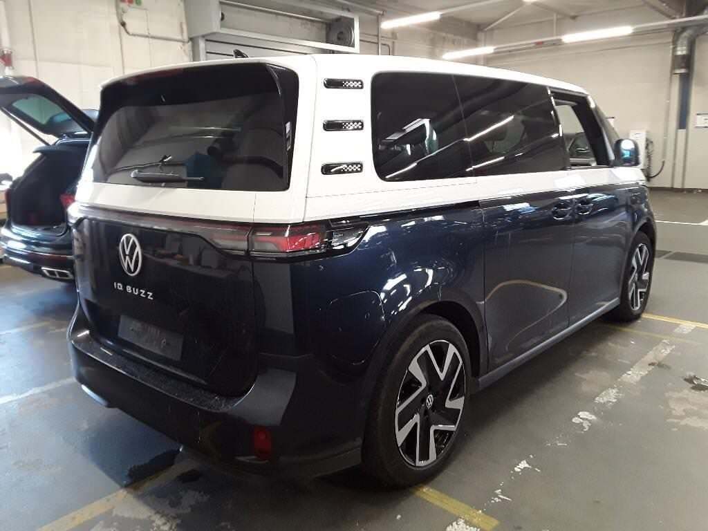 Blå VW ID.Buzz fra 2023