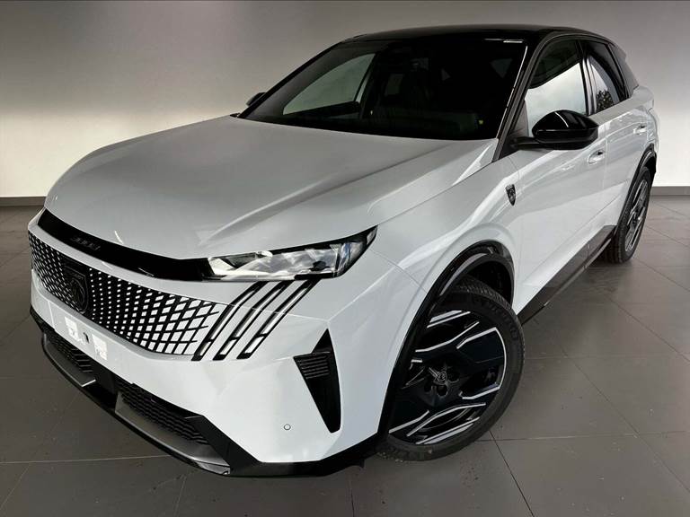 Peugeot e-3008