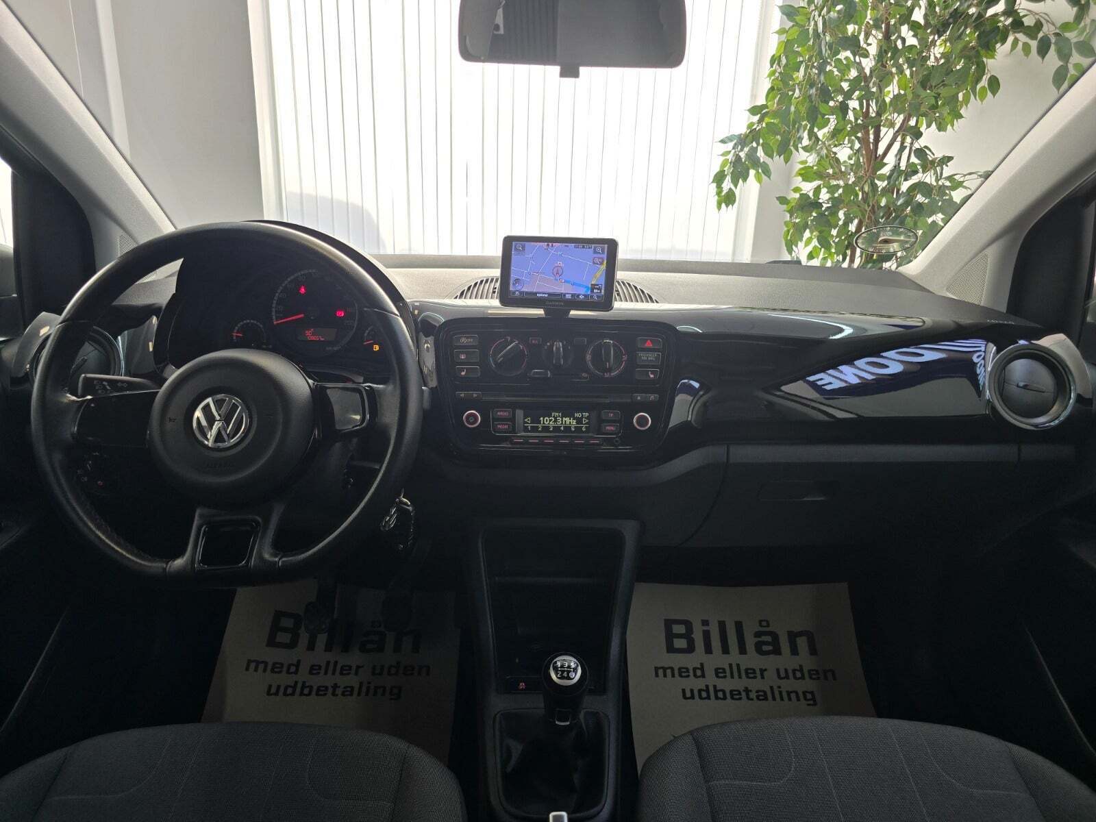 Sølv VW UP! fra 2016