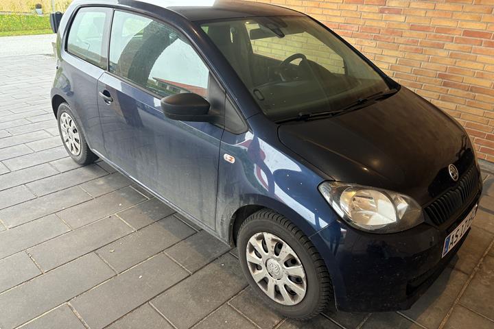 Blå Skoda Citigo fra 2014