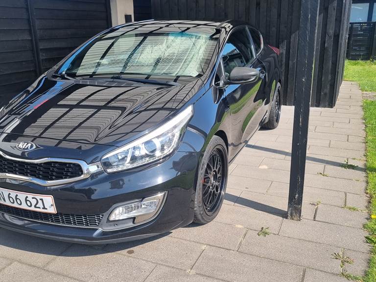 Kia Ceed 1,6 3-dørs Man. 6