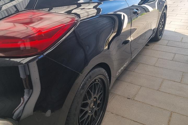 Sort Kia Ceed fra 2014