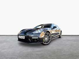 Porsche Panamera 4