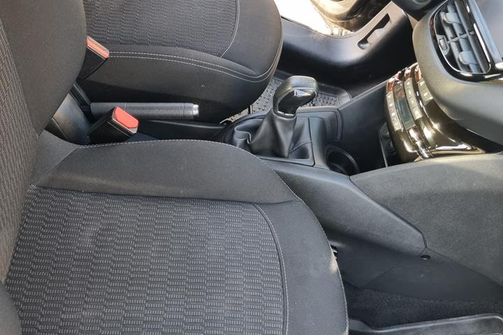Sort Peugeot 208 fra 2018