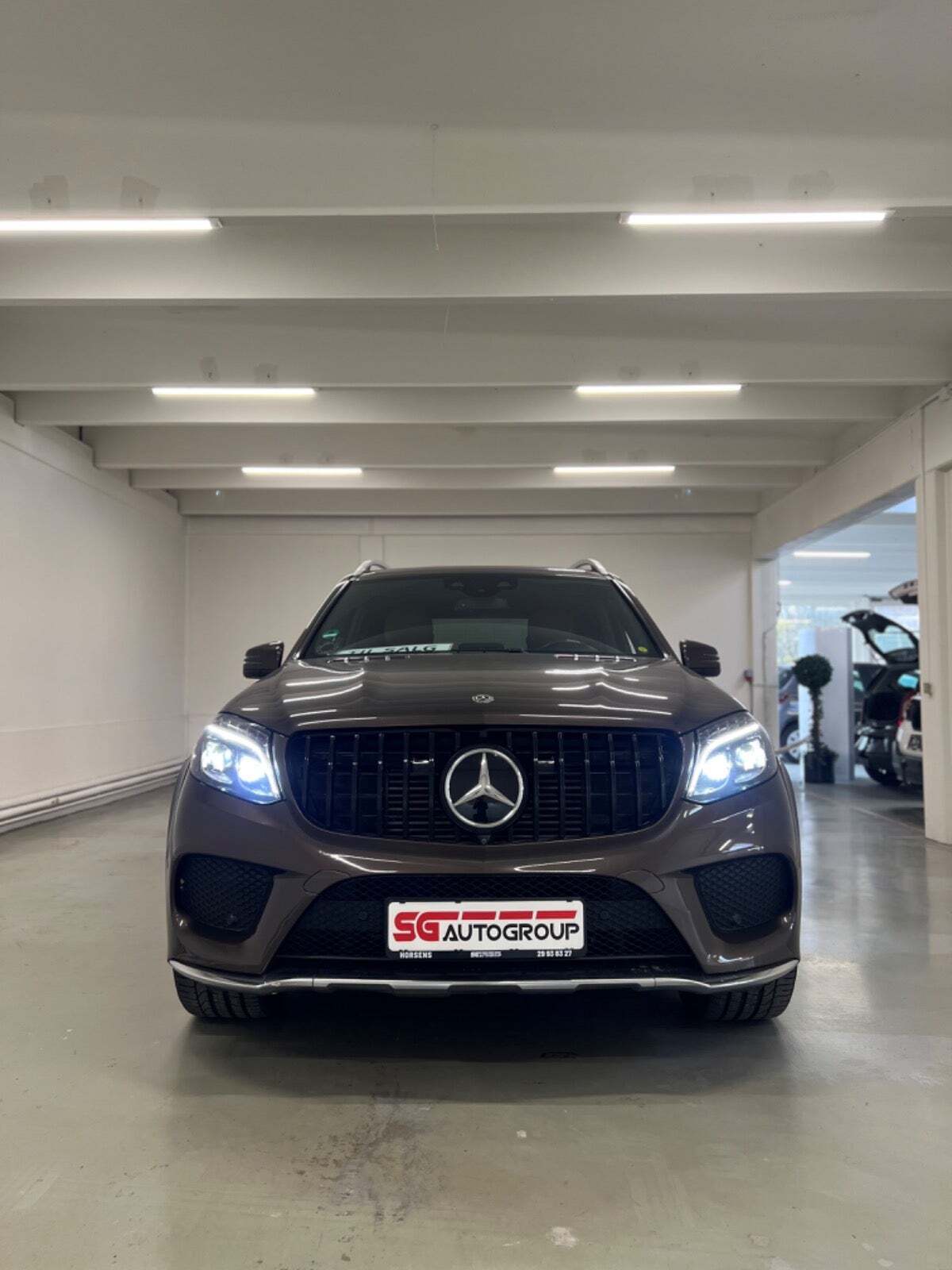 undefined Mercedes GLS350 d fra 2018 set udefra