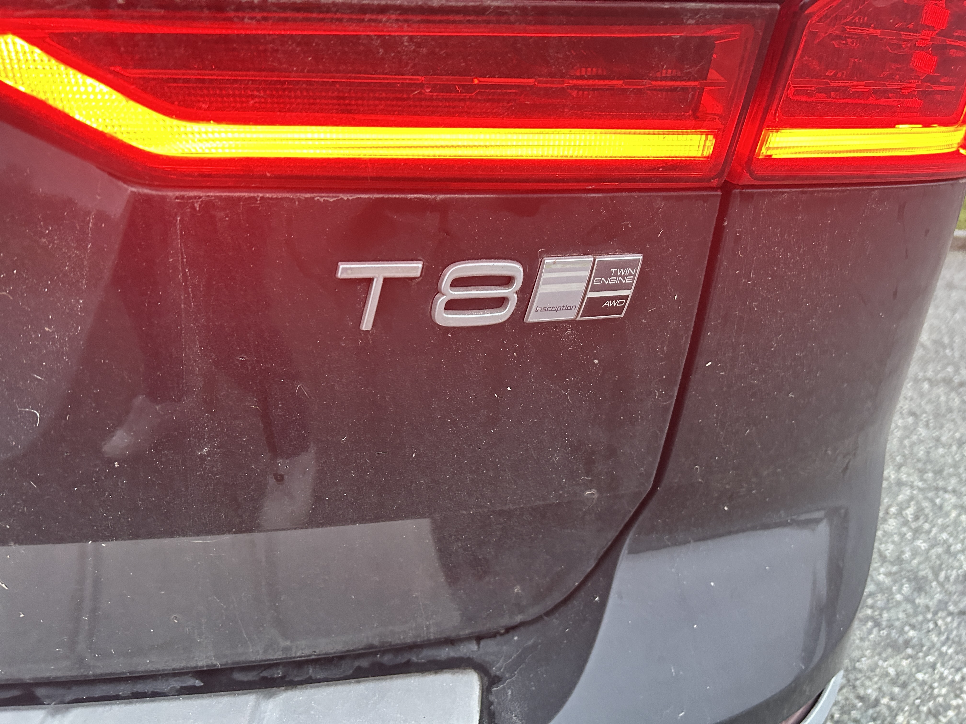 Sort Volvo XC60 fra 2019