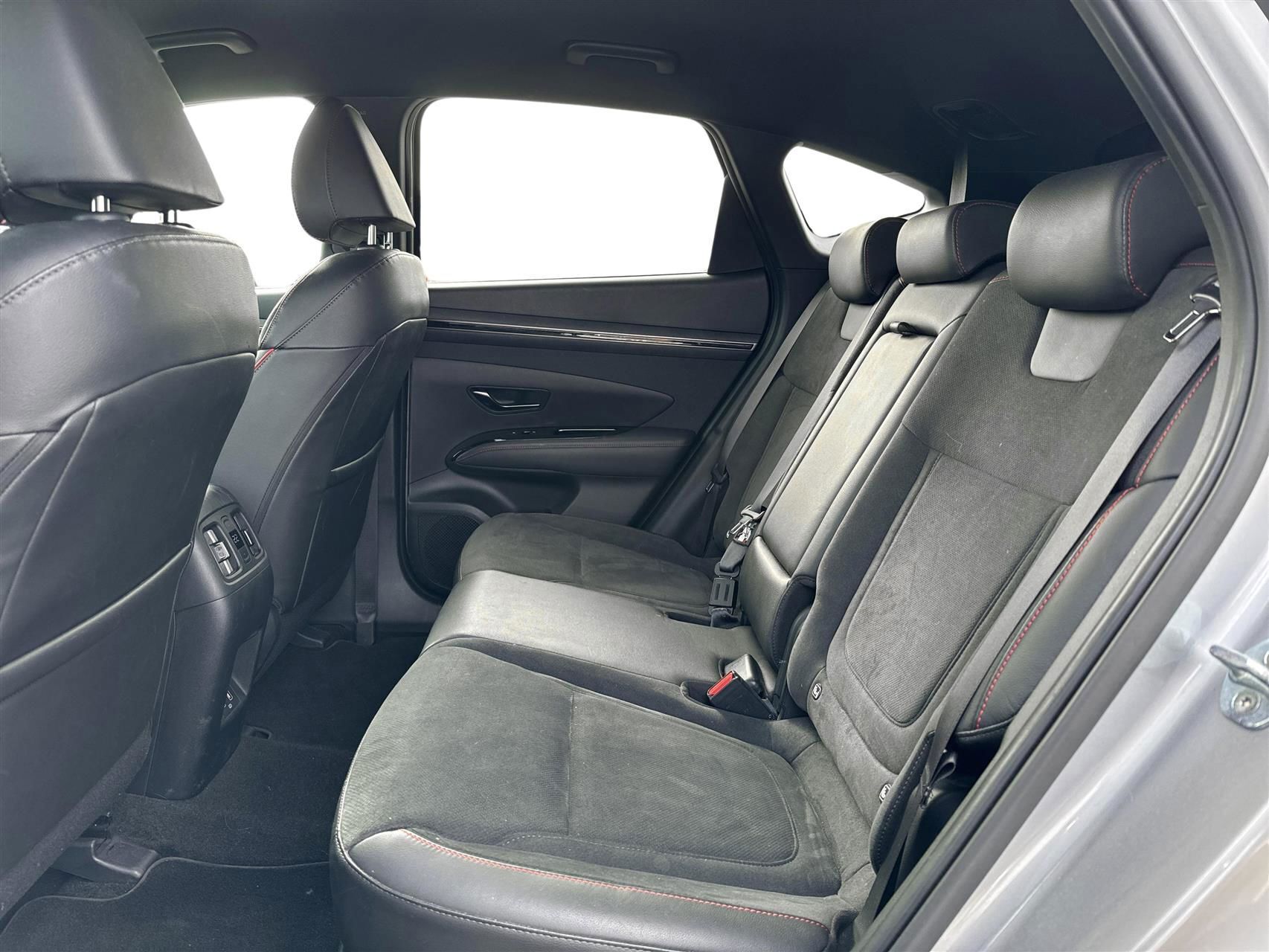 Sølv Hyundai Tucson fra 2021