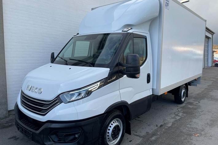 Hvid Iveco Daily fra 2024