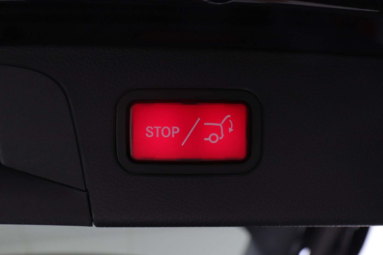 Sort Mercedes GLC300 de fra 2022