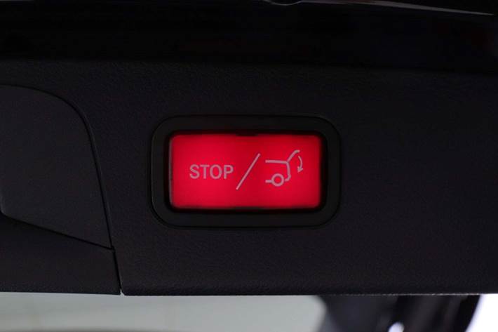 Sort Mercedes GLC300 de fra 2022