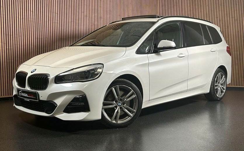 BMW 220i
