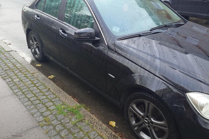 undefined Mercedes C200 d fra 2011