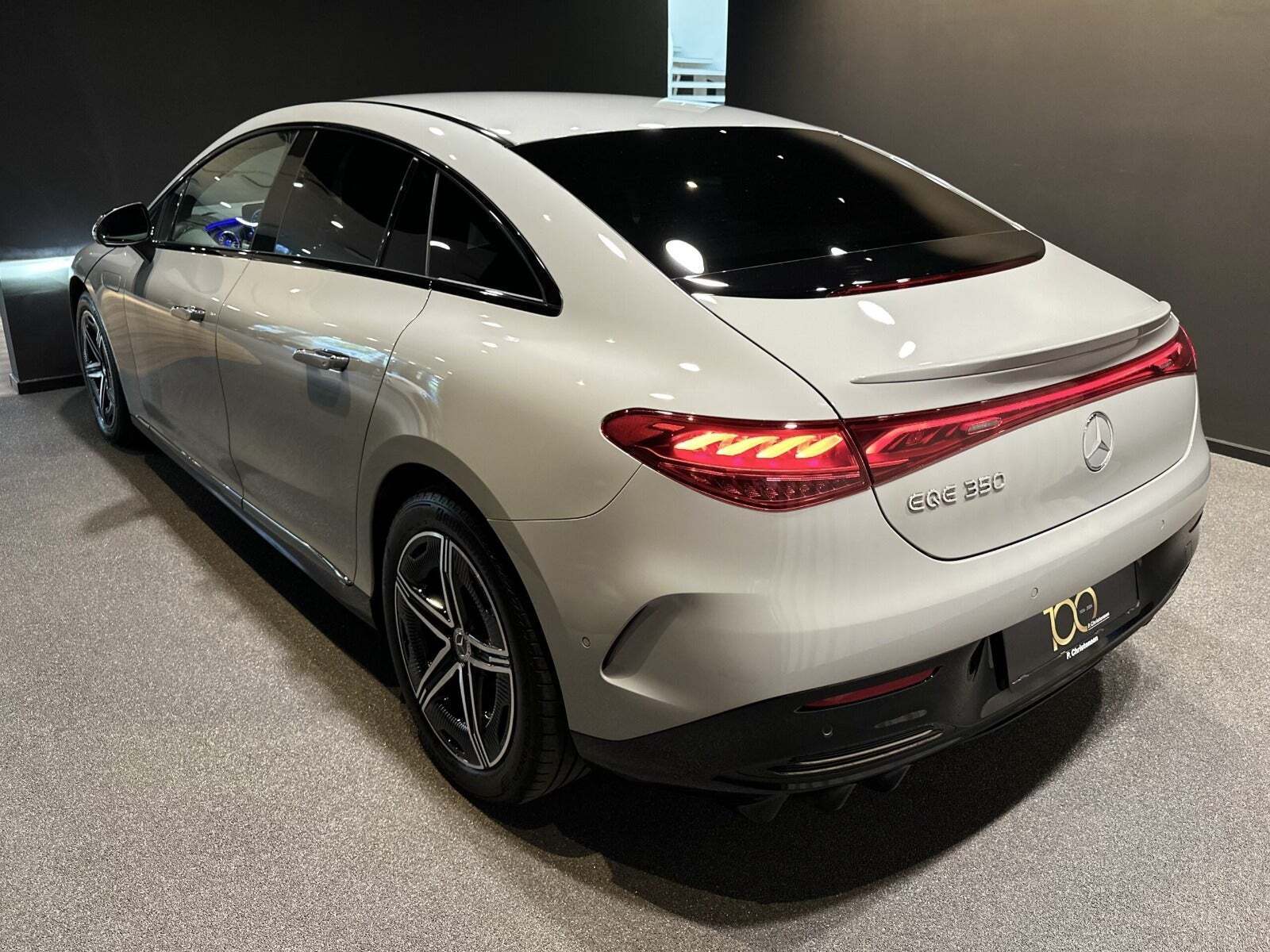 Mercedes EQE350