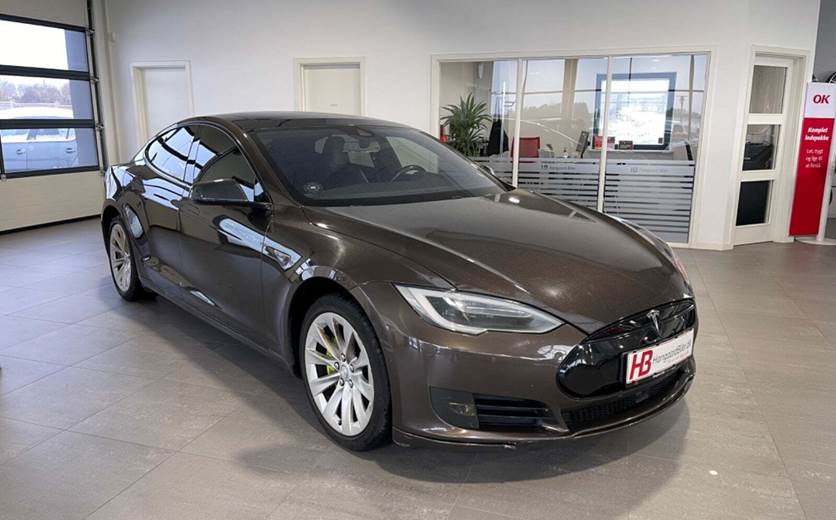 Tesla Model S