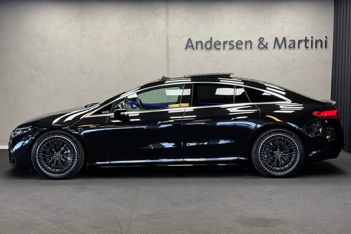Sort Mercedes EQS 53 AMG fra 2022