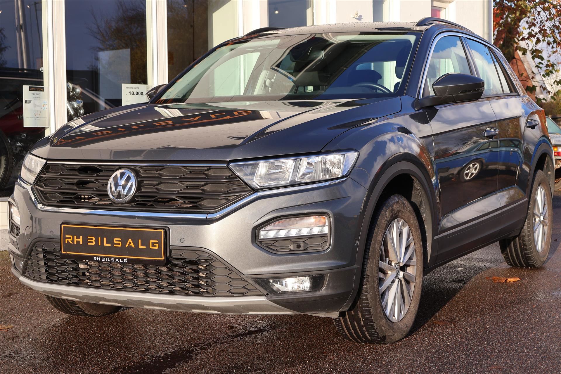 Grå VW T-Roc fra 2018