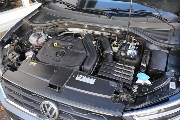 Grå VW T-Roc fra 2018