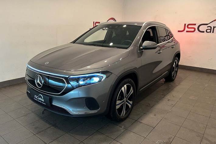 Grå Mercedes EQA250+ fra 2023